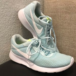 Nike Sneakers size 9